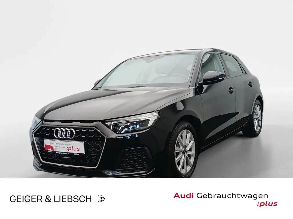 Photo 1 : Audi A1 2023 Petrol