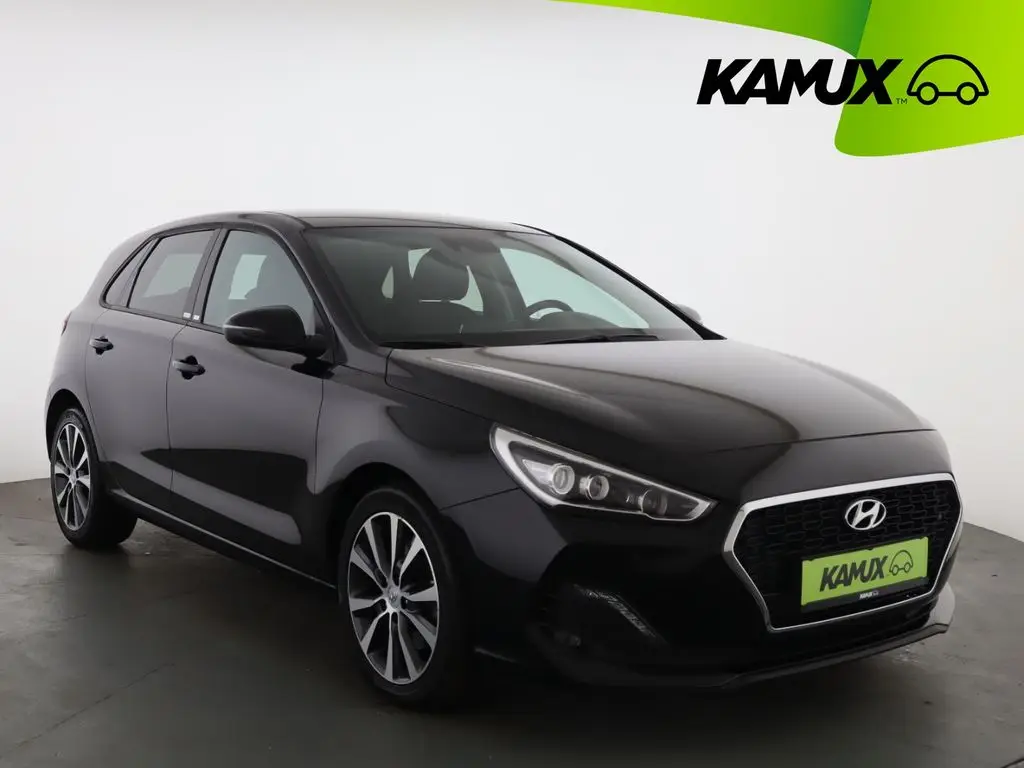 Photo 1 : Hyundai I30 2020 Petrol