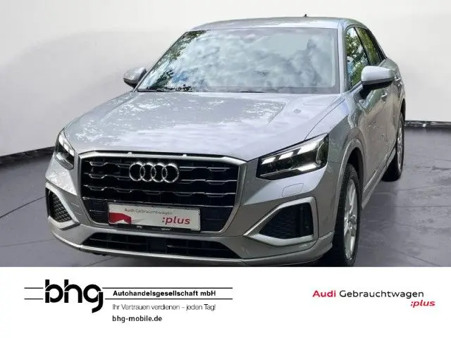 Photo 1 : Audi Q2 2021 Essence