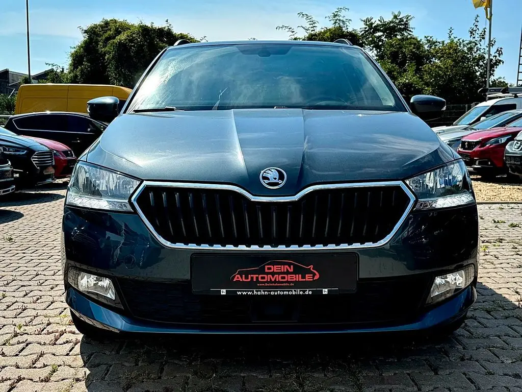 Photo 1 : Skoda Fabia 2021 Essence