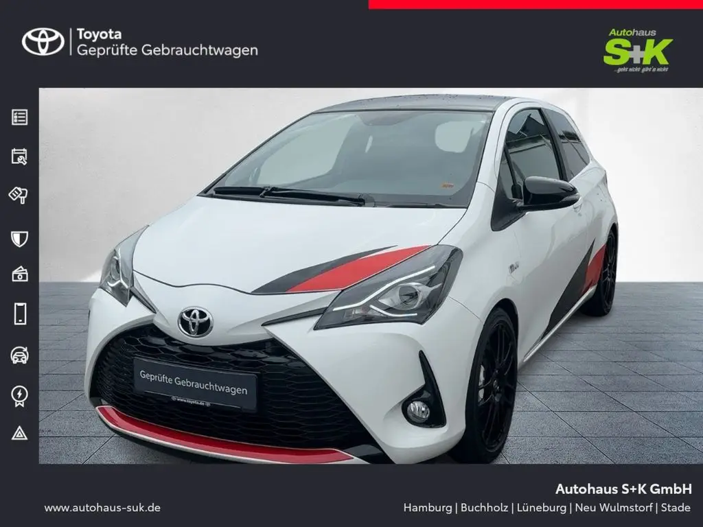 Photo 1 : Toyota Yaris 2017 Petrol