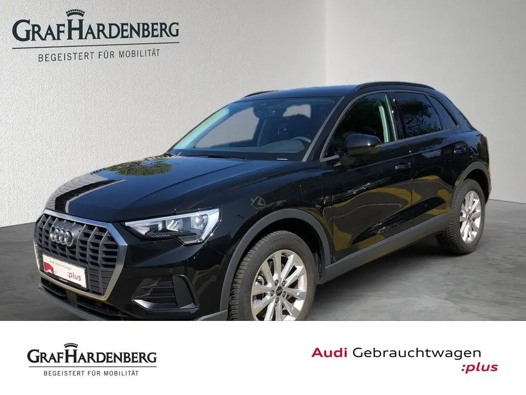 Photo 1 : Audi Q3 2022 Hybride