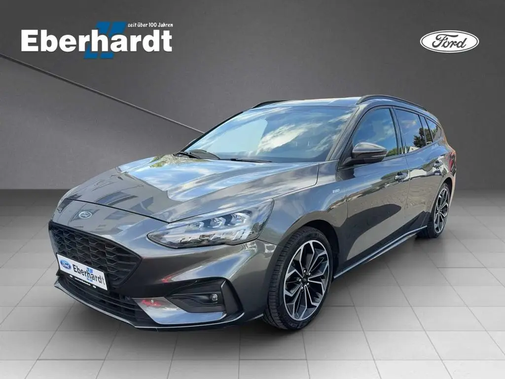 Photo 1 : Ford Focus 2019 Petrol