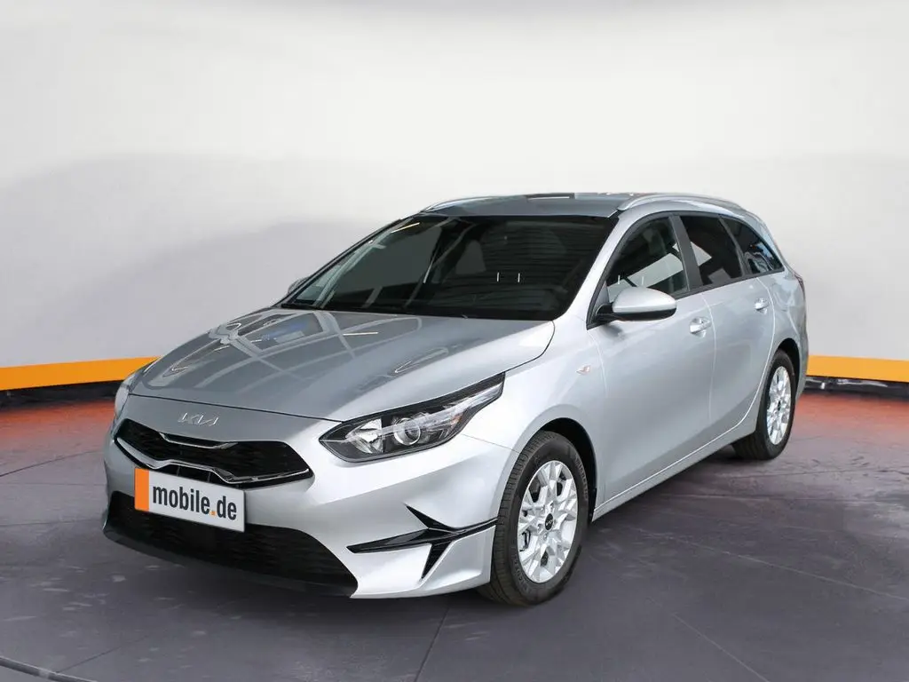 Photo 1 : Kia Ceed 2024 Essence