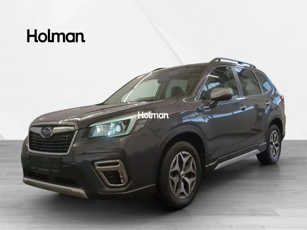 Photo 1 : Subaru Forester 2021 Hybride