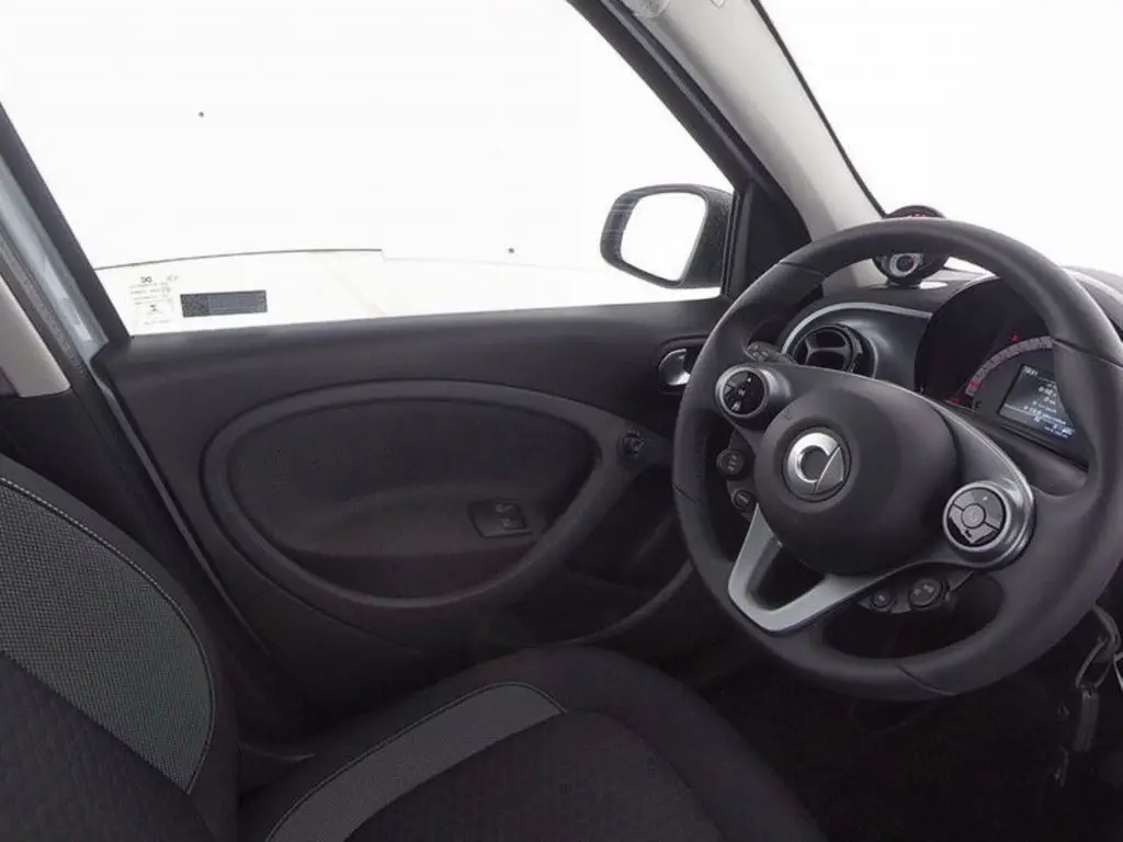 Photo 1 : Smart Forfour 2021 Non renseigné