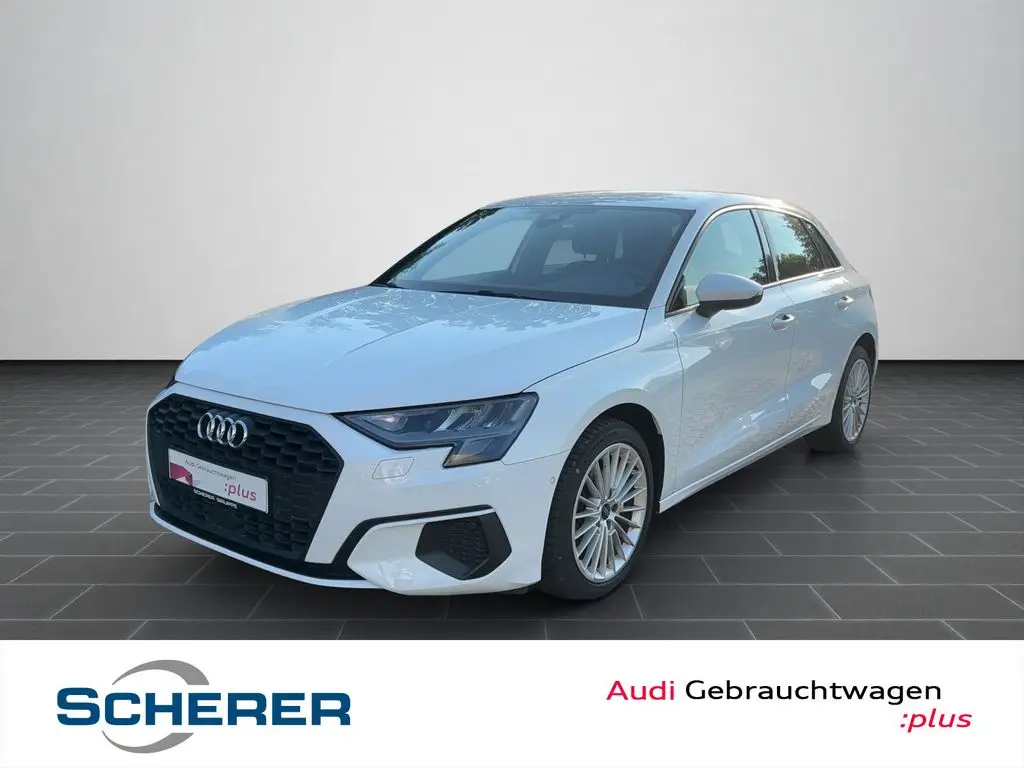 Photo 1 : Audi A3 2022 Petrol