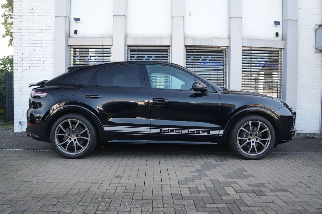 Photo 1 : Porsche Cayenne 2023 Hybride