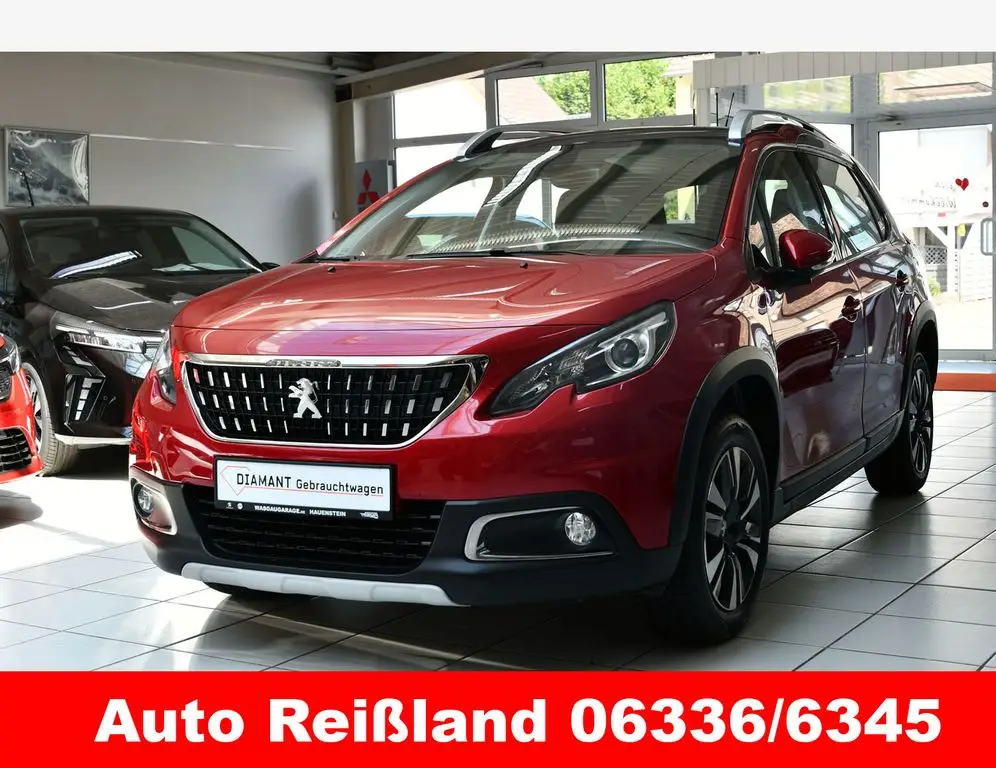 Photo 1 : Peugeot 2008 2019 Petrol