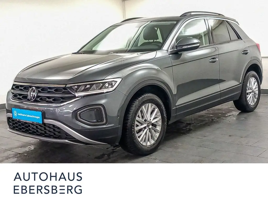 Photo 1 : Volkswagen T-roc 2023 Petrol