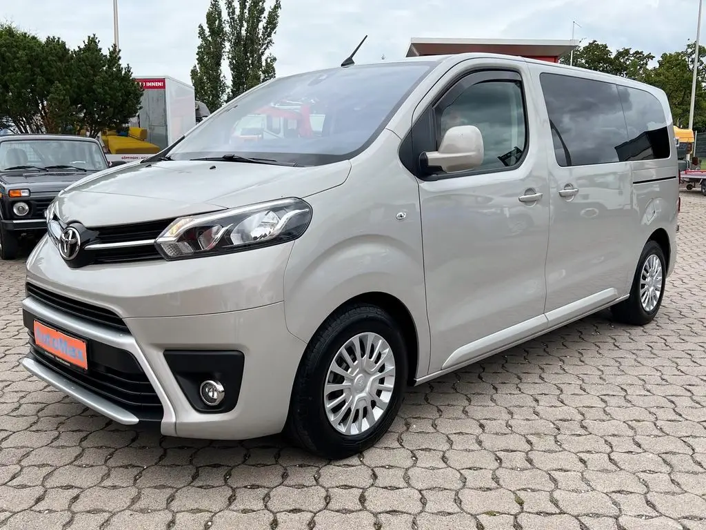 Photo 1 : Toyota Proace 2020 Diesel