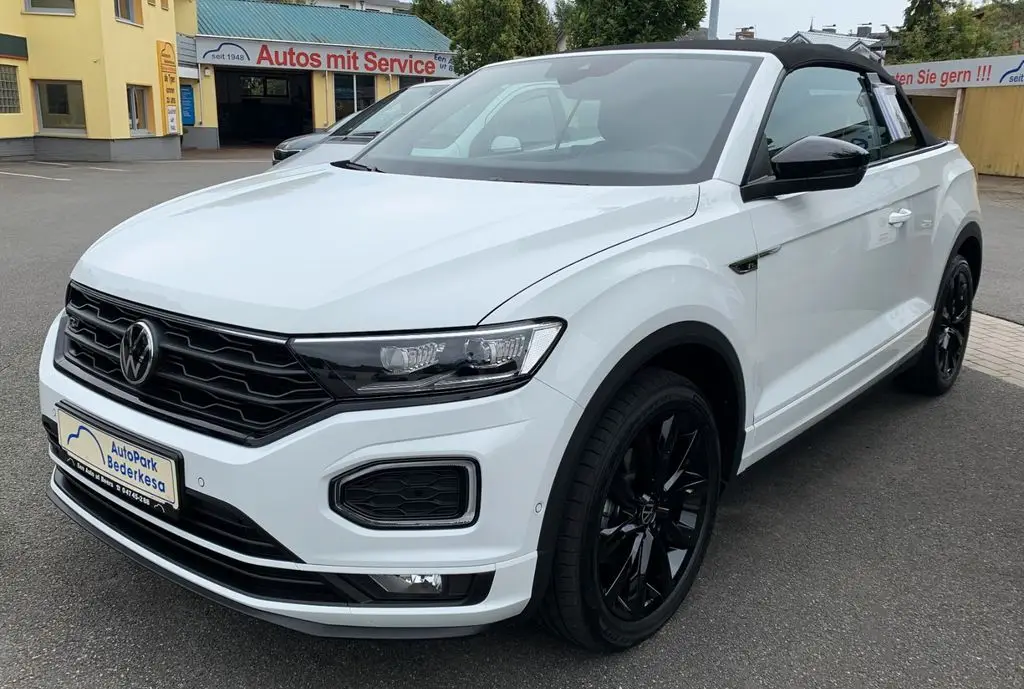 Photo 1 : Volkswagen T-roc 2021 Essence