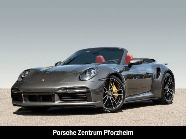 Photo 1 : Porsche 992 2023 Essence