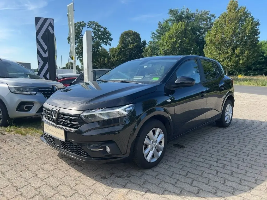 Photo 1 : Dacia Sandero 2021 Petrol