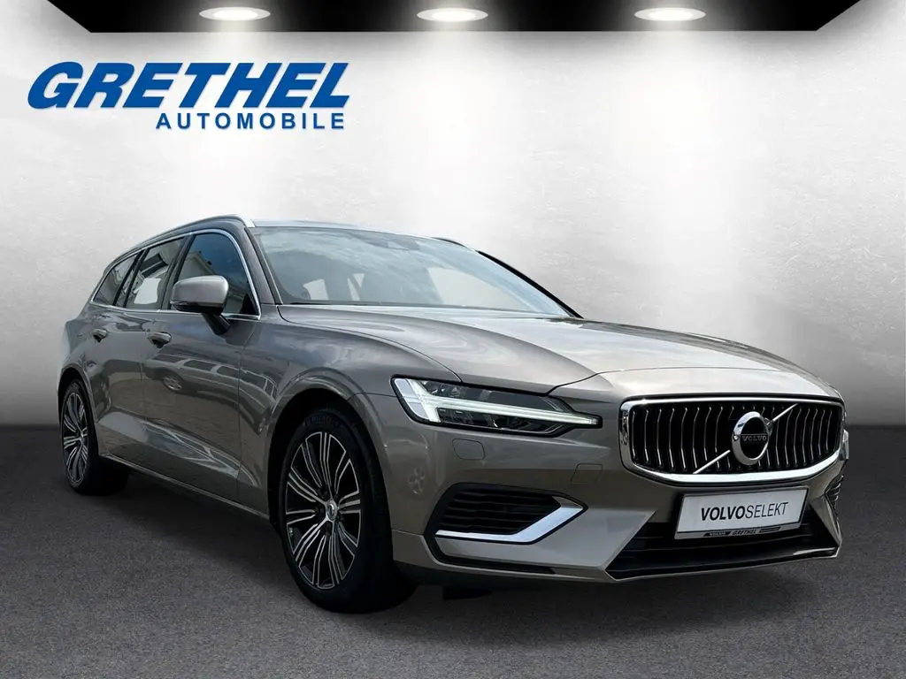 Photo 1 : Volvo V60 2021 Hybrid