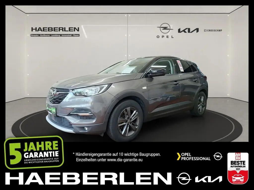 Photo 1 : Opel Grandland 2021 Essence