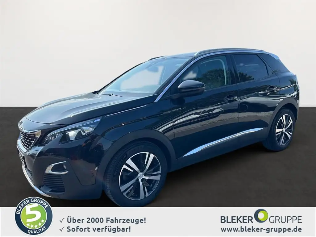 Photo 1 : Peugeot 3008 2020 Essence