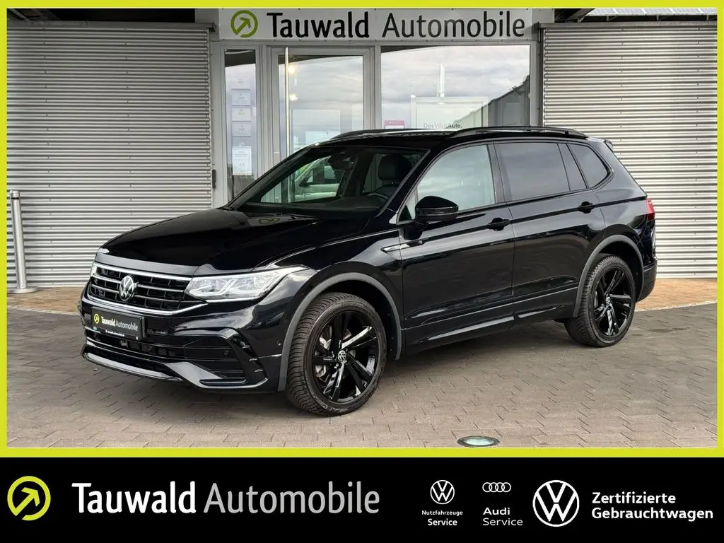 Photo 1 : Volkswagen Tiguan 2023 Petrol