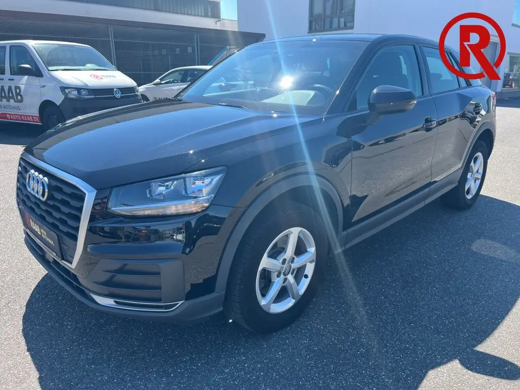 Photo 1 : Audi Q2 2018 Essence