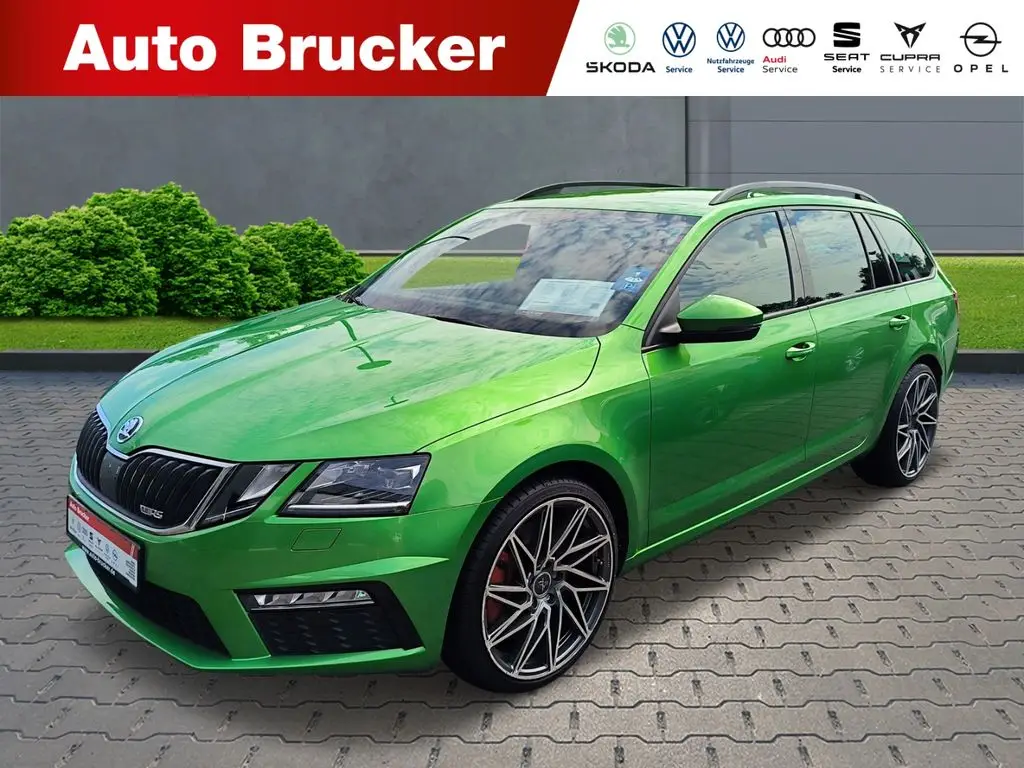 Photo 1 : Skoda Octavia 2018 Petrol