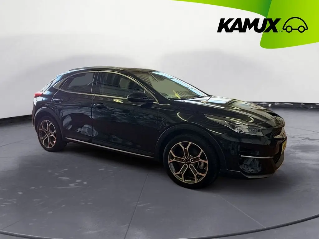 Photo 1 : Kia Xceed 2020 Petrol