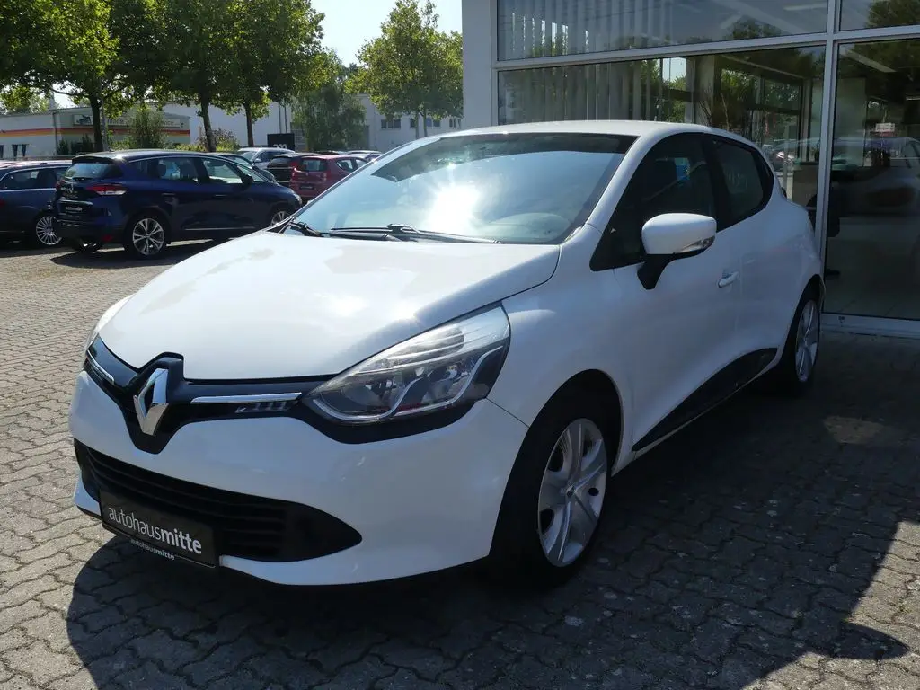 Photo 1 : Renault Clio 2014 Petrol