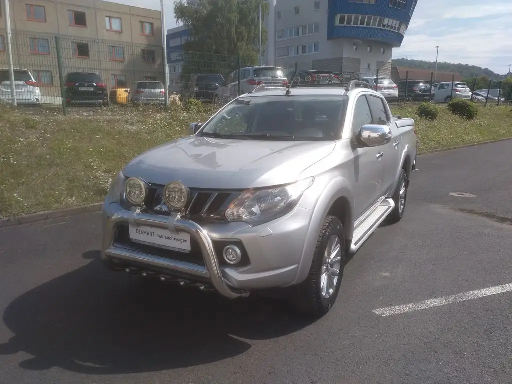 Photo 1 : Mitsubishi L200 2019 Diesel