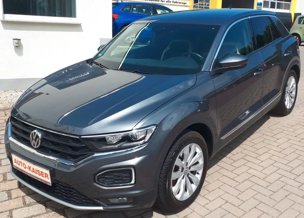 Photo 1 : Volkswagen T-roc 2019 Petrol