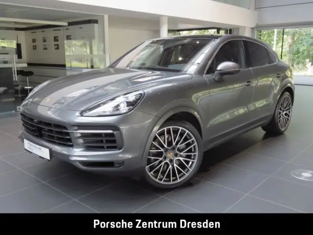 Photo 1 : Porsche Cayenne 2019 Essence