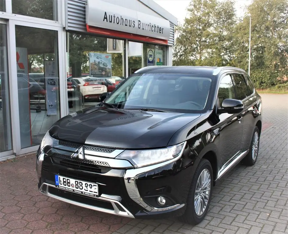 Photo 1 : Mitsubishi Outlander 2021 Hybride