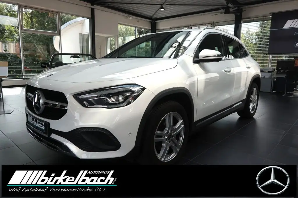 Photo 1 : Mercedes-benz Classe Gla 2020 Petrol