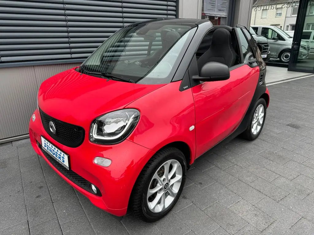 Photo 1 : Smart Fortwo 2018 Petrol