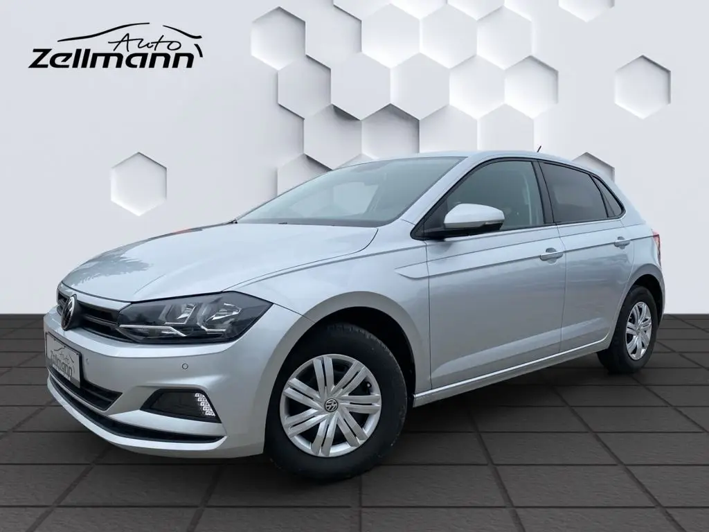 Photo 1 : Volkswagen Polo 2020 Petrol