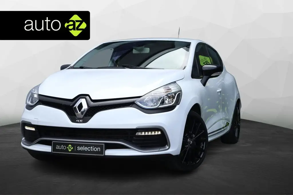 Photo 1 : Renault Clio 2015 Essence