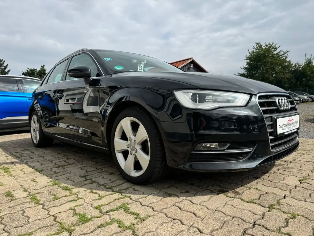 Photo 1 : Audi A3 2016 Petrol