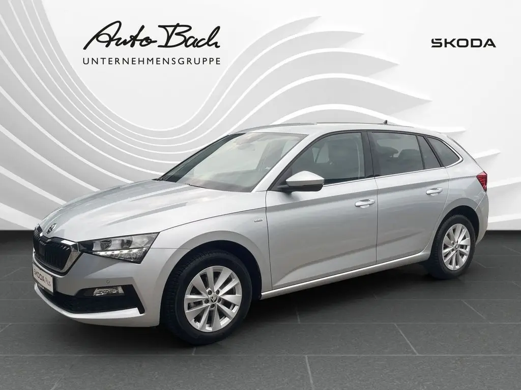 Photo 1 : Skoda Scala 2023 Essence