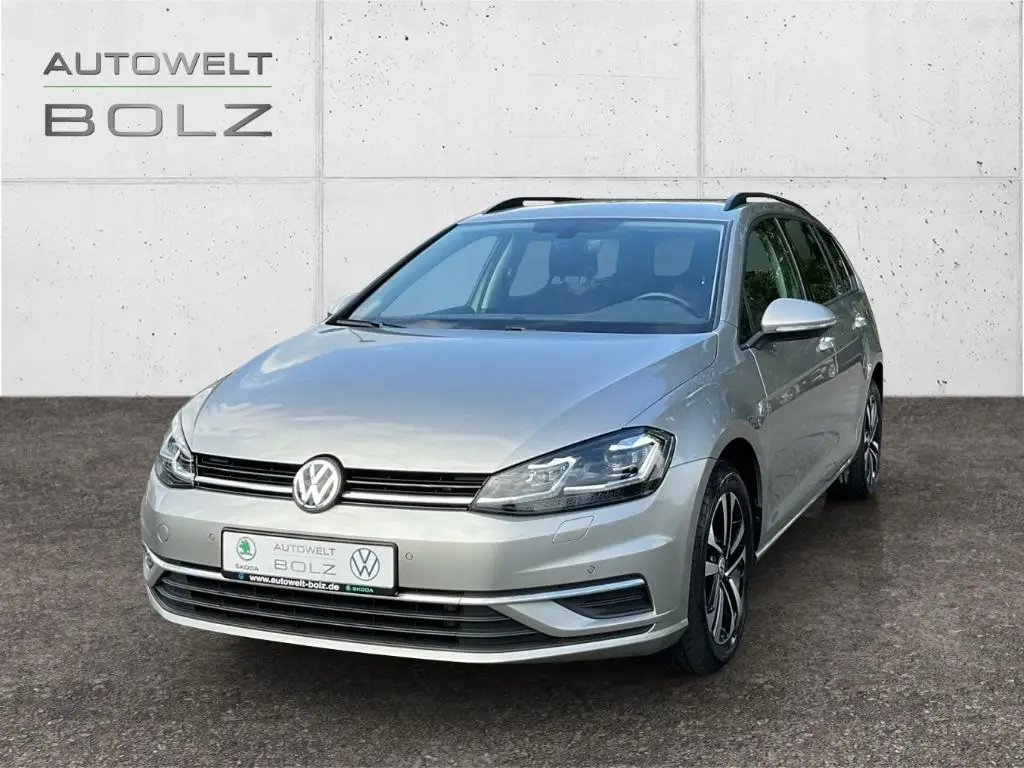 Photo 1 : Volkswagen Golf 2020 Petrol