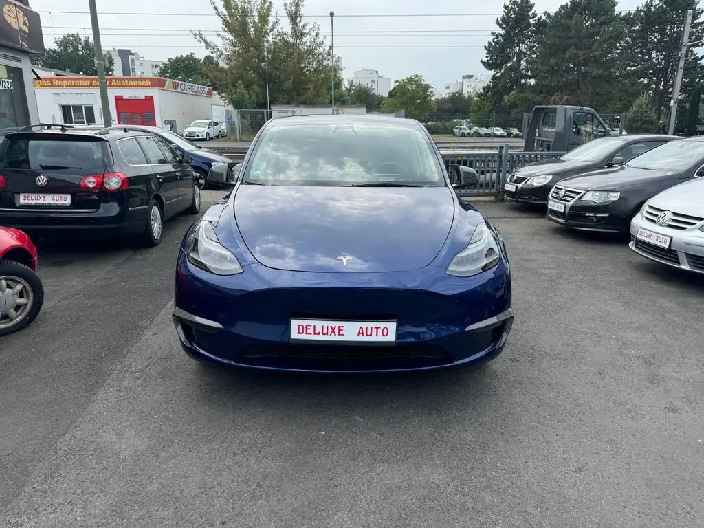 Photo 1 : Tesla Model Y 2022 Non renseigné