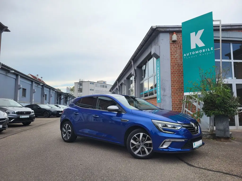 Photo 1 : Renault Megane 2016 Petrol