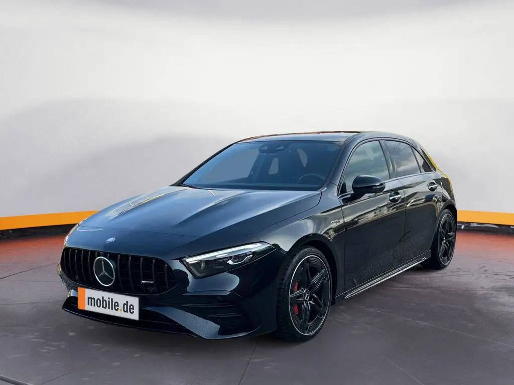 Photo 1 : Mercedes-benz Classe A 2023 Essence