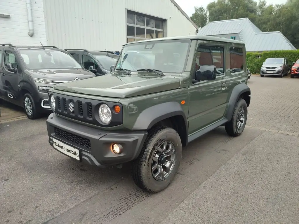 Photo 1 : Suzuki Jimny 2020 Petrol