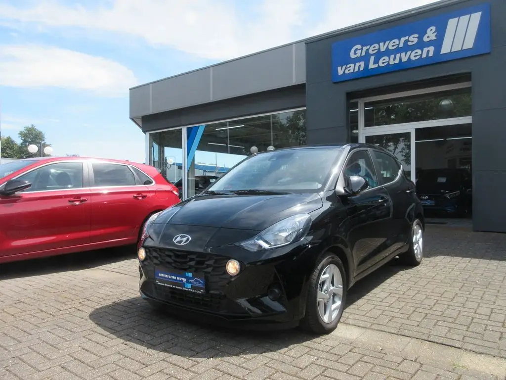 Photo 1 : Hyundai I10 2023 Petrol