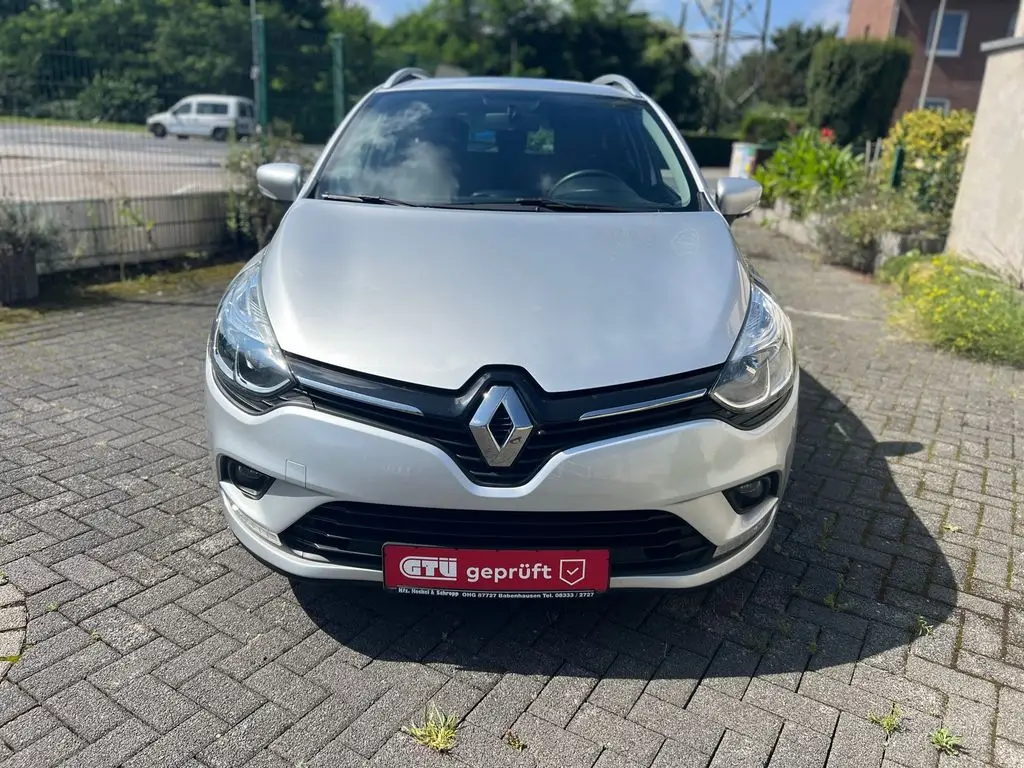 Photo 1 : Renault Clio 2018 Diesel