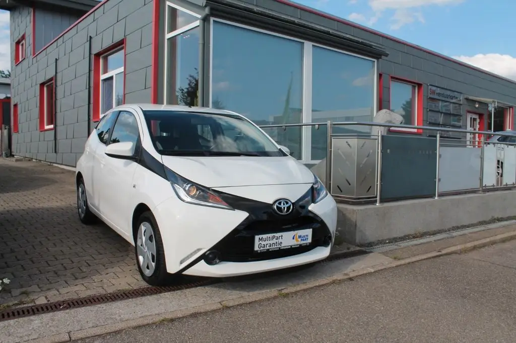 Photo 1 : Toyota Aygo X 2018 Essence