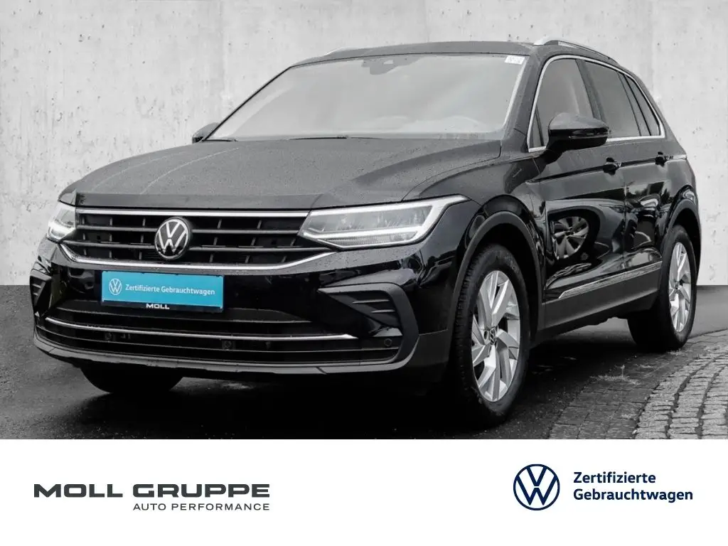 Photo 1 : Volkswagen Tiguan 2024 Essence