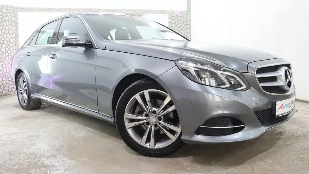 Photo 1 : Mercedes-benz Classe E 2015 Essence