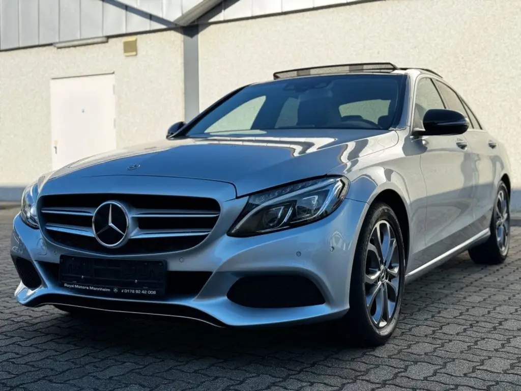 Photo 1 : Mercedes-benz Classe C 2017 Petrol