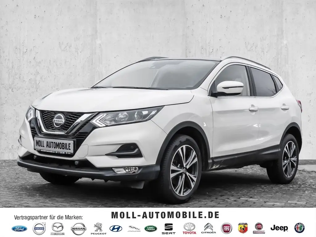 Photo 1 : Nissan Qashqai 2020 Petrol