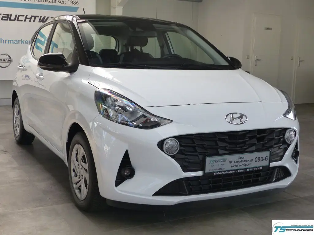 Photo 1 : Hyundai I10 2021 Essence