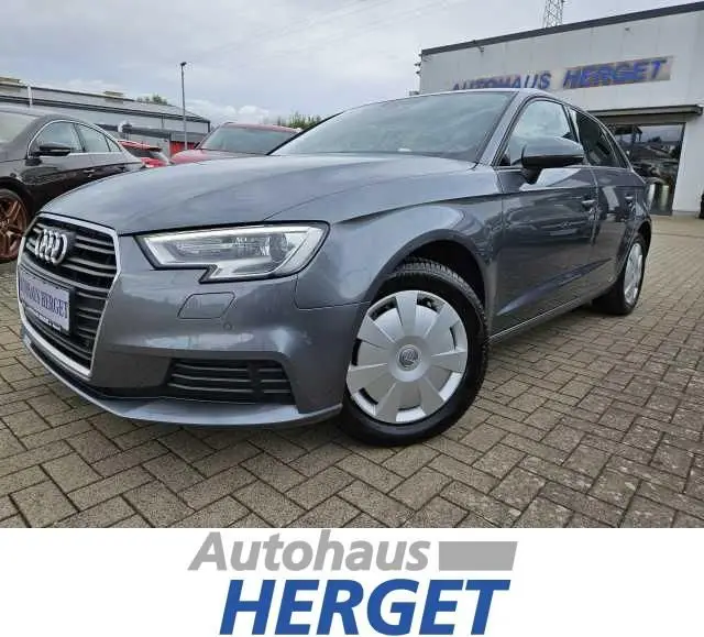 Photo 1 : Audi A3 2016 Diesel